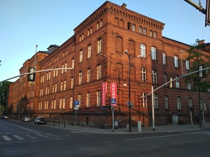 SZPITAL MIEJSKI - PRZYCHODNIA